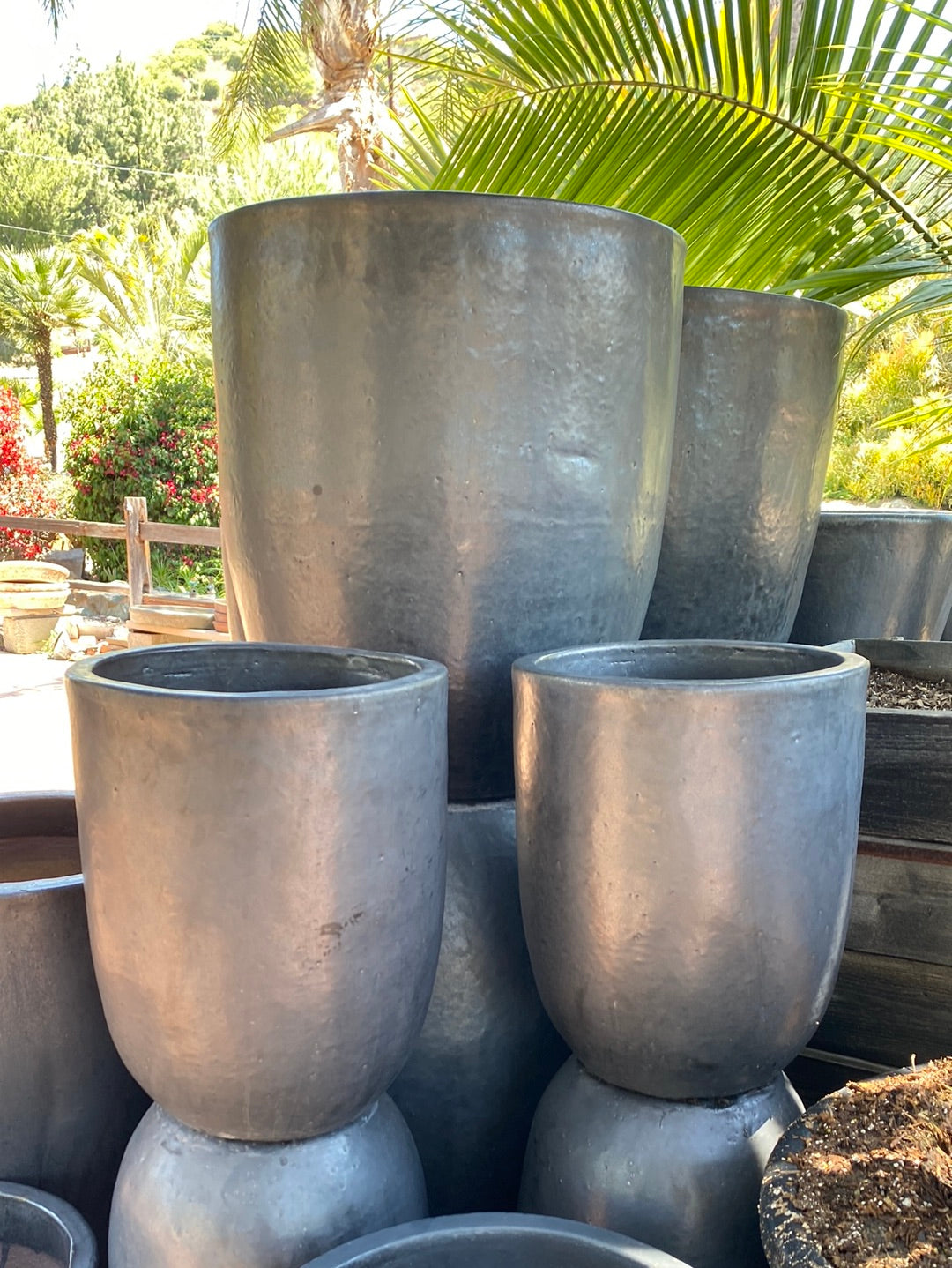 Ladera Hollowcreek Round Planter