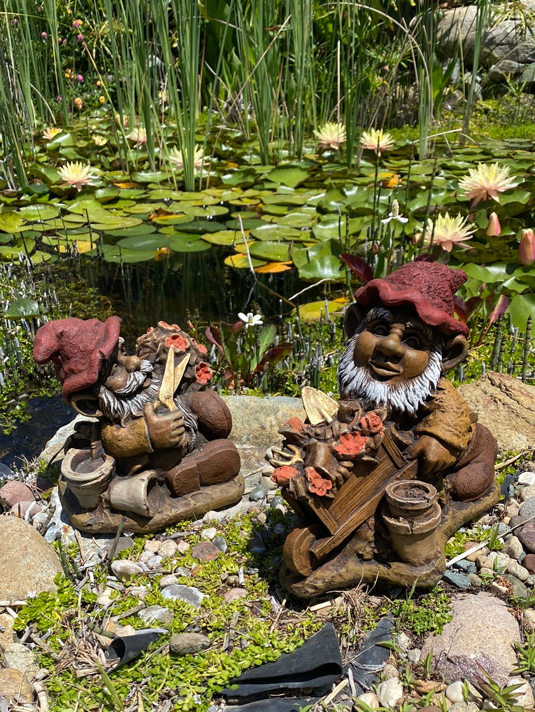 Flower Gnome Statue – The Madd Potter