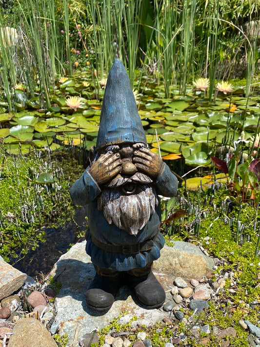 Hide and Seek Gnome Statue