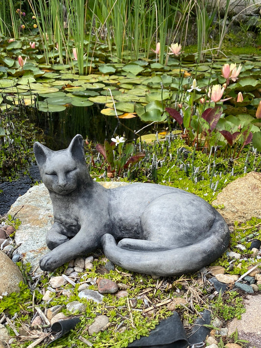 Cat Statue