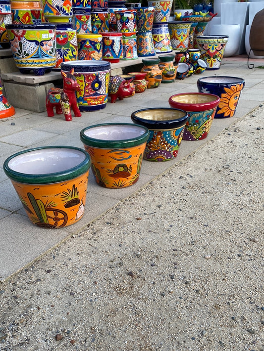 Felipe’s Talavera Vassum Pot