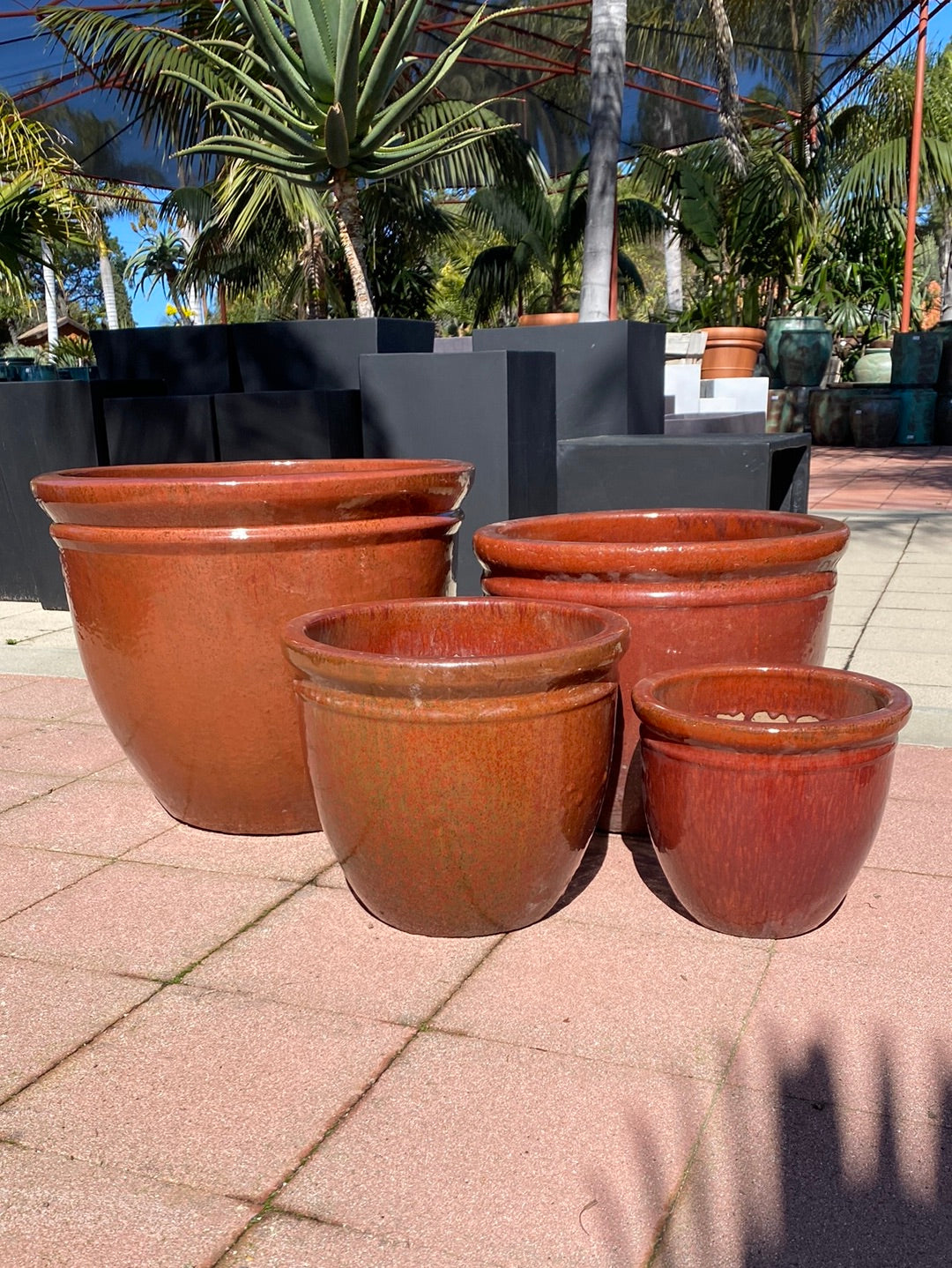 Mendocino Batten Round Planter Pot