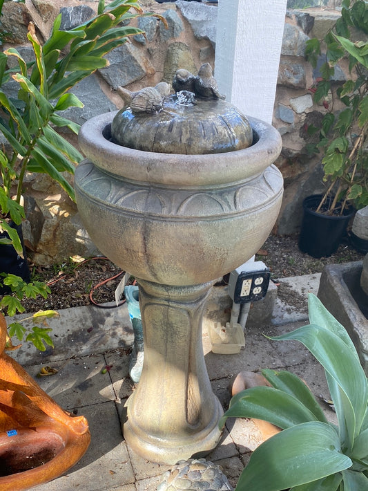 Tall Birds Patio Bubbler Fountain