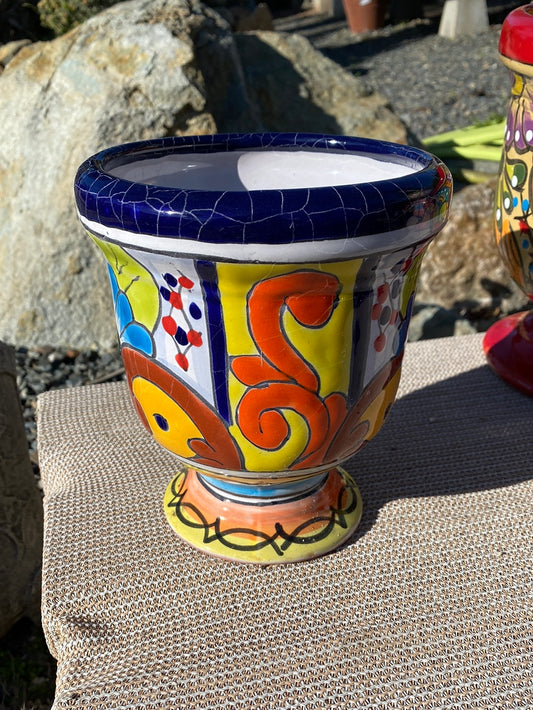 Talavera Cup Pot