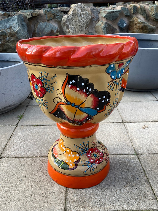 Felipe’s Talavera Goblet Pot