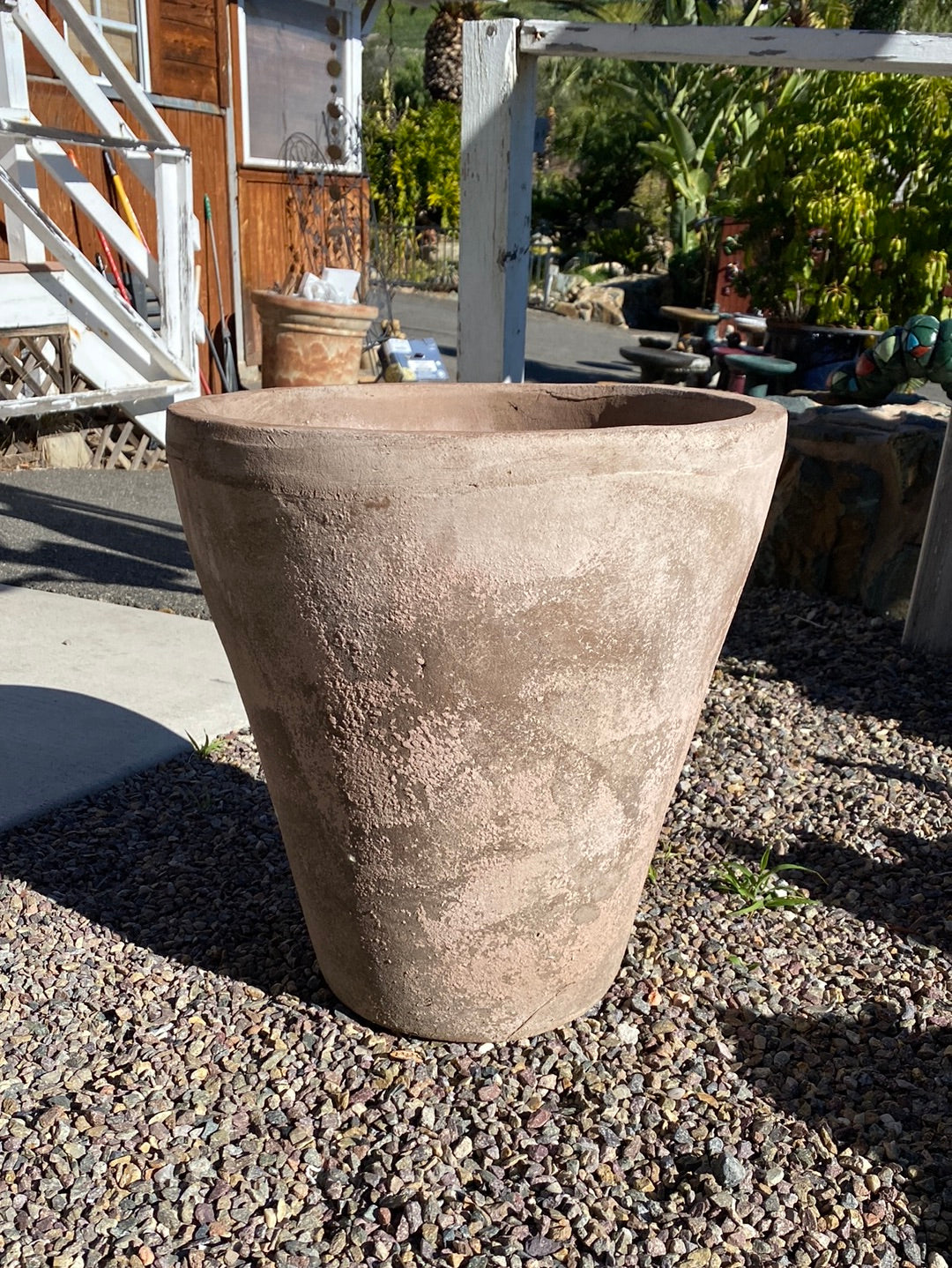 Vietnamese Terracotta Taubeh Round Planter Pot