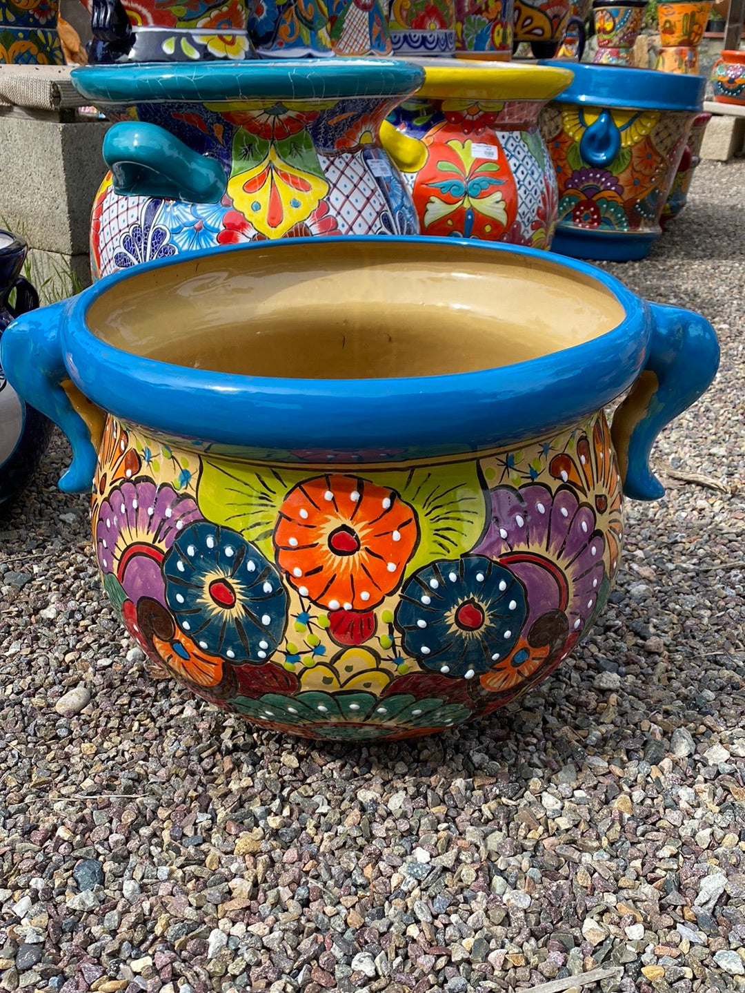 Felipe’s Talavera Curved Tapatia Pot